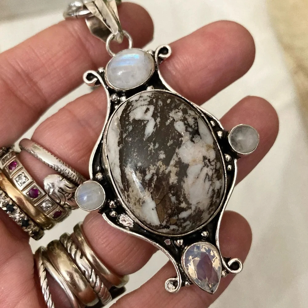 Genuine moonstone white & brown agate gemstones & opalite boho silver necklace - Picture 10 of 15